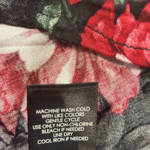 Torrid Black and Red Relaxed Blouse - Picture 6 of 6